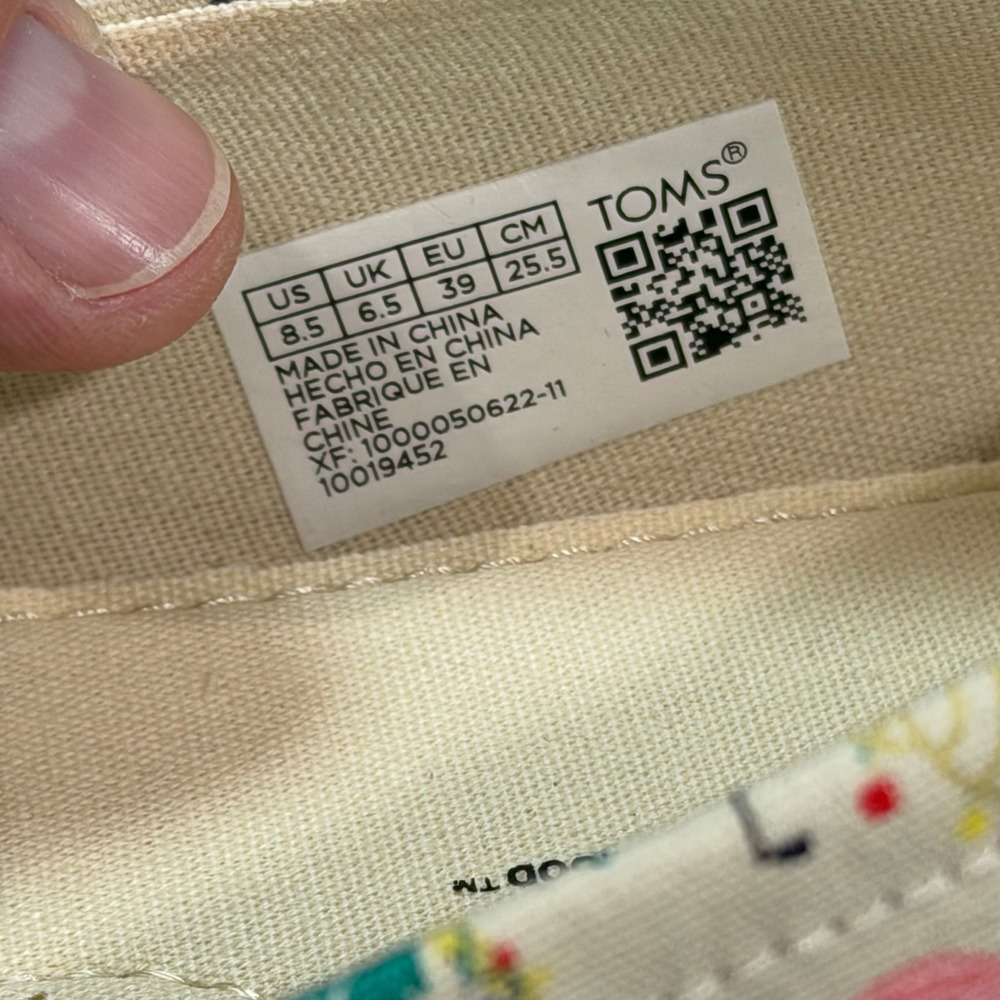 TOMS Belmont Natural Holiday Flamingos Canvas Slip On Flats Womens 8.5 Florida - Picture 8 of 8